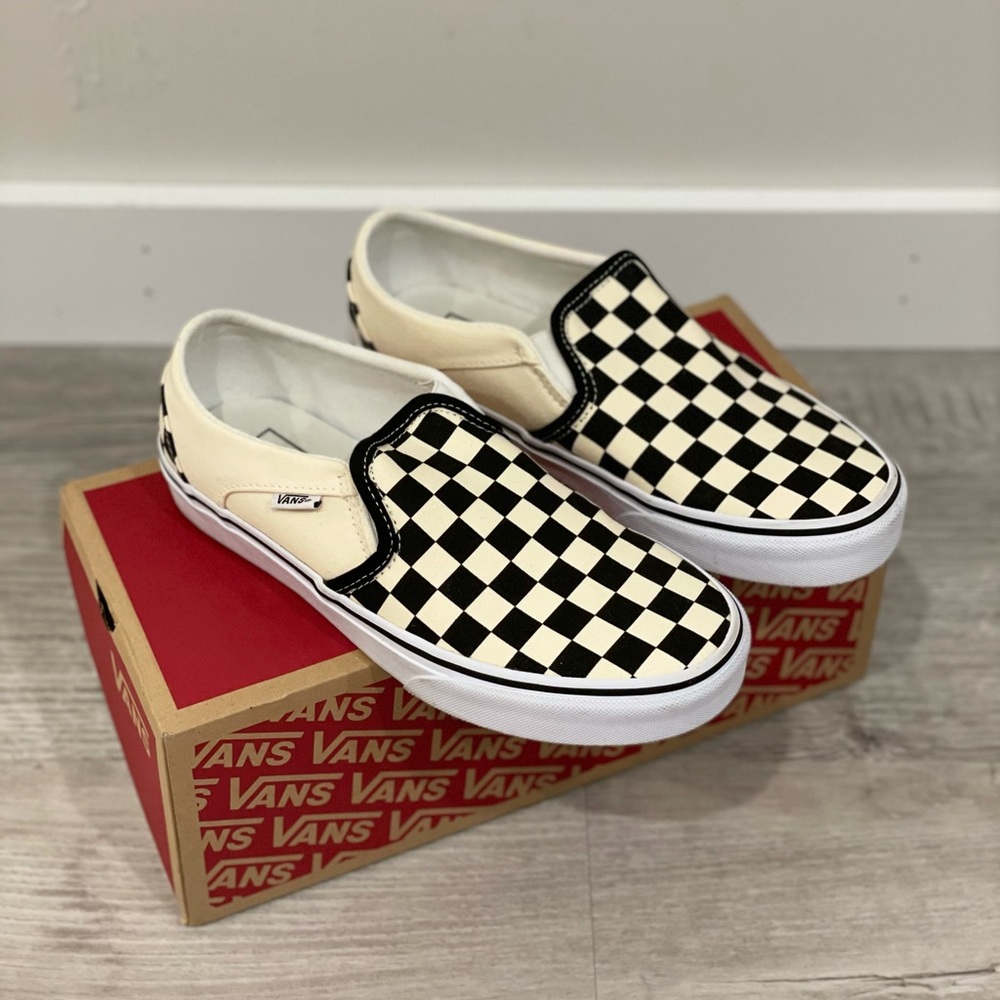 Off white checkered slip on Vans sneakers